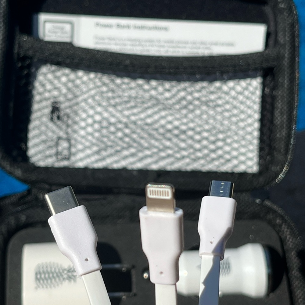 Portable Power Bank Charger - Picture 7 of 8